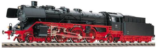 Steam locomotive BR 03.0-2 in digital version<br /><a href='images/pictures/Fleischmann/64103.jpg' target='_blank'>Full size image</a>